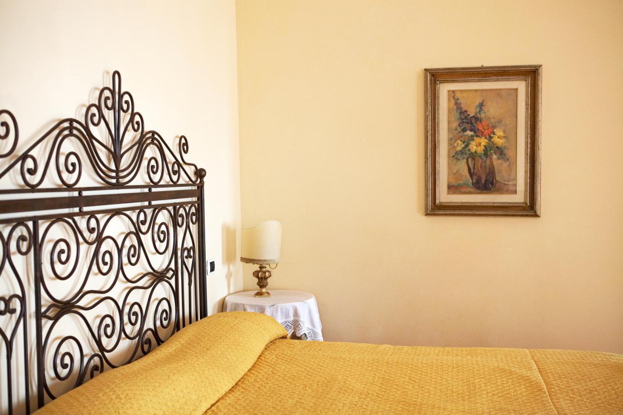 Relais Villa Belpoggio - Residenza D'Epoca لورو تْشووفينّا الغرفة الصورة